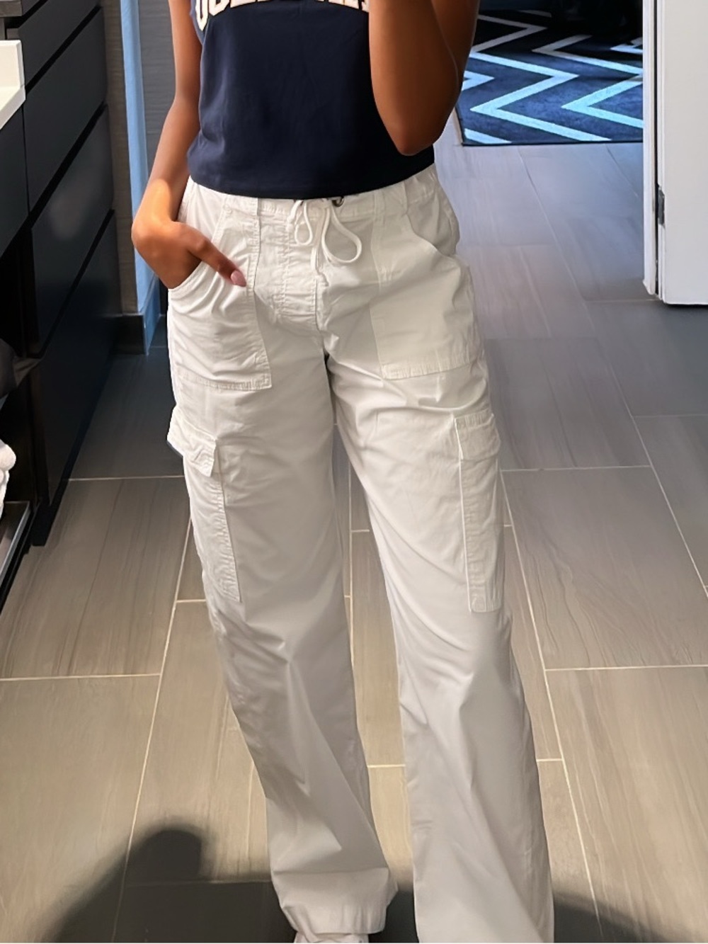 White Hollister High Rise Dad Cargo Pants w/ Adjustable Waistband